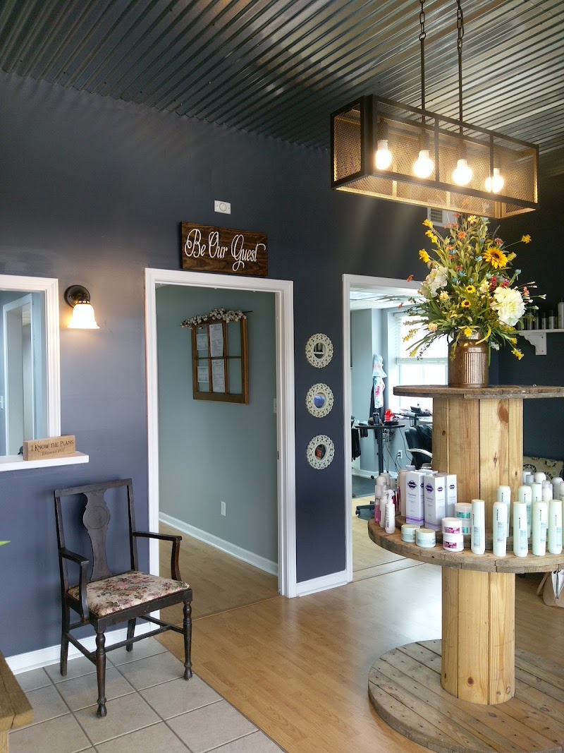 Travis & Co. Salon and Spa, hair salon in Shelbyville, TN, photo 2 of 10