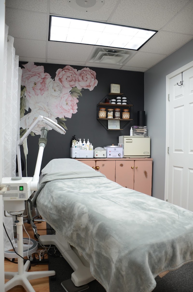 Travis & Co. Salon and Spa, hair salon in Shelbyville, TN, photo 3 of 10